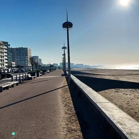 D'une Avec Vue Sur La Mer Et Balcon A Jean De Monts Saint-Jean-de-Monts